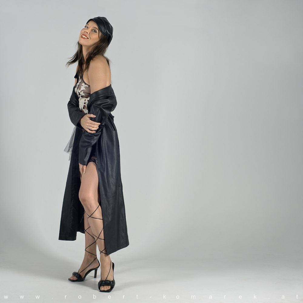 Denisa05-07-Bianca-Cool-Contrasts-6053